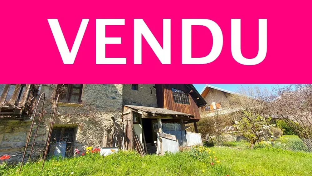Maison 110 m² · à Allemond · 109,9 m² · 137 000 €
